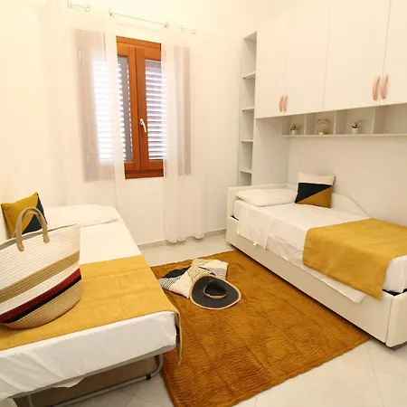 La Dolce -casa Vacanze Hébergement de vacances La Caletta